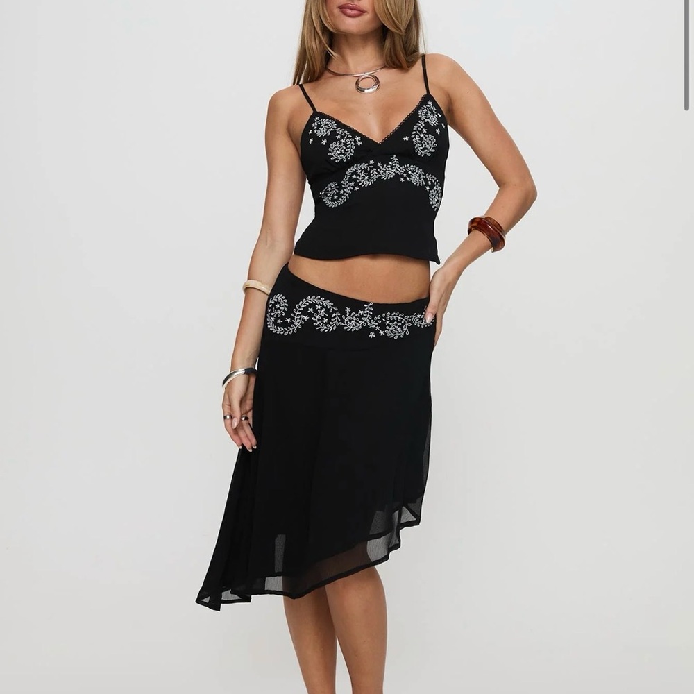 Princess Polly Black and White Midi Dress